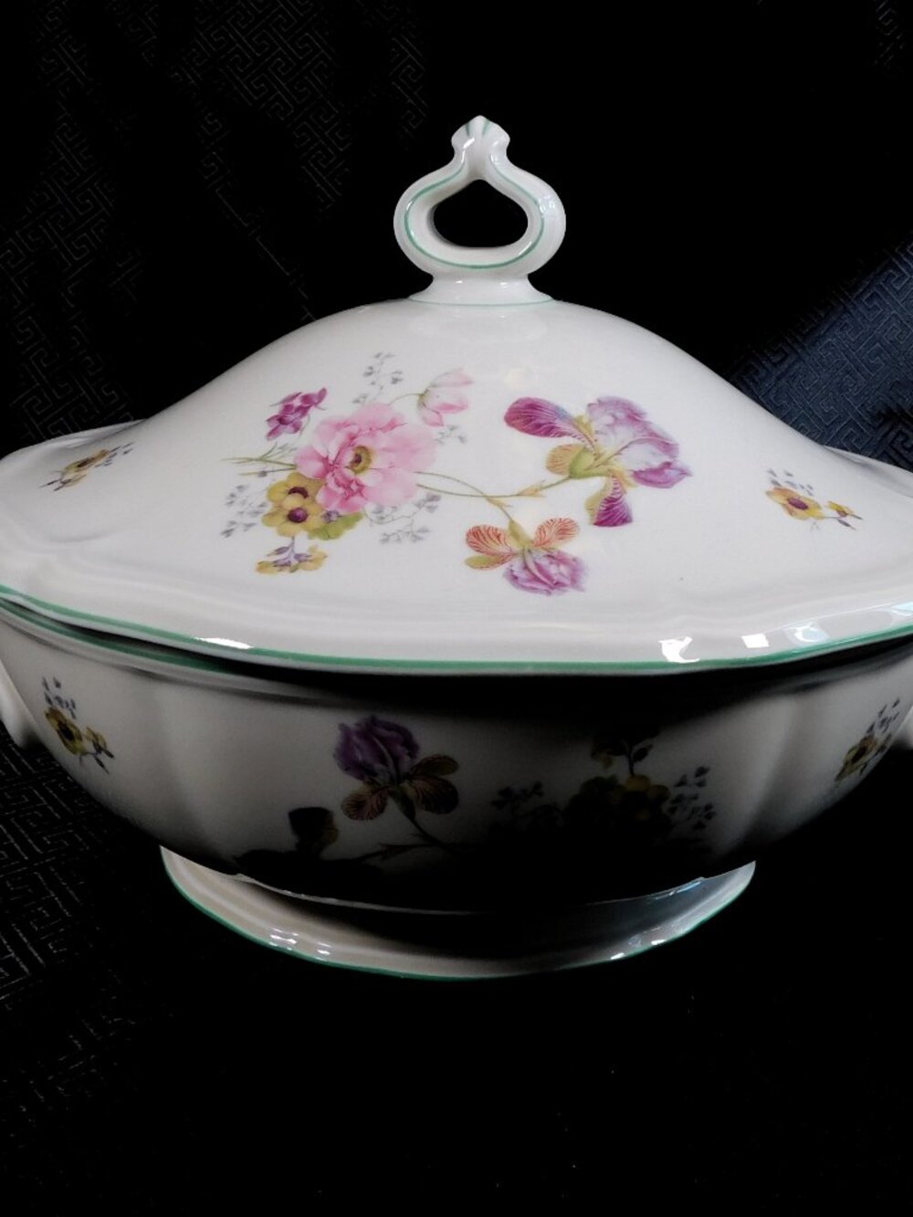 Rosenthal Footed Covered Casserole Dish in Chippendale # 24003